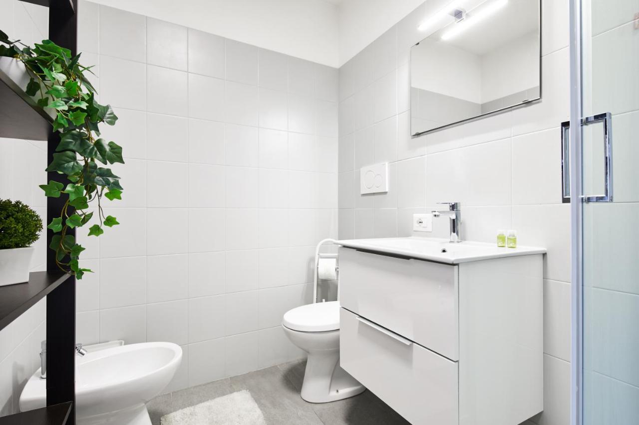 House Navigli Apartment In The Heart Of The Naviglio Grande Milano Exterior photo